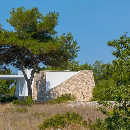 Fani Luxury Torre Pali