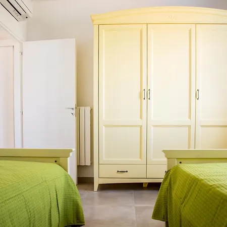 Fani Luxury Torre Pali