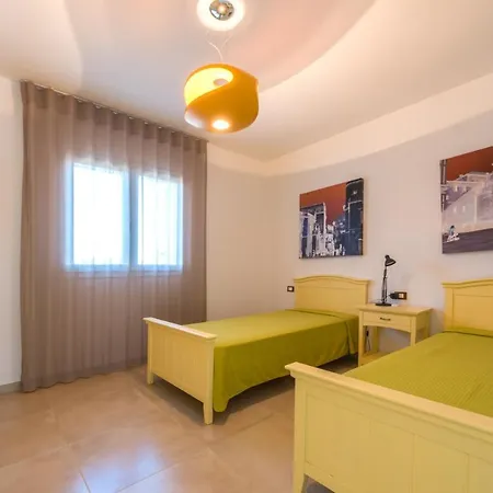 Fani Luxury * Torre Pali